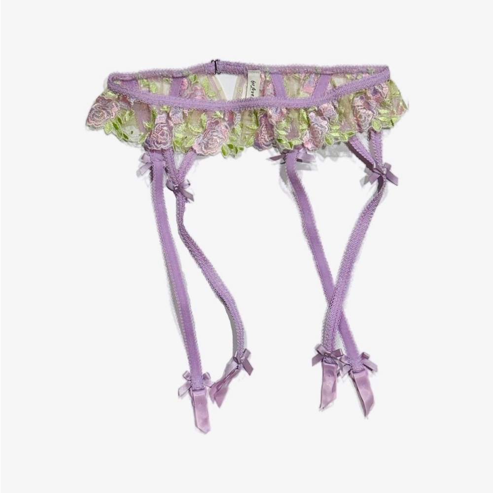 For Love and Lemons Lavender Purple Berry Floral Garter Belt NWOT XXS - Picture 4 of 4
